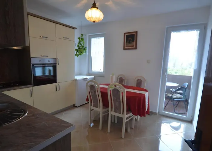 아파트 Condominium Apartment *