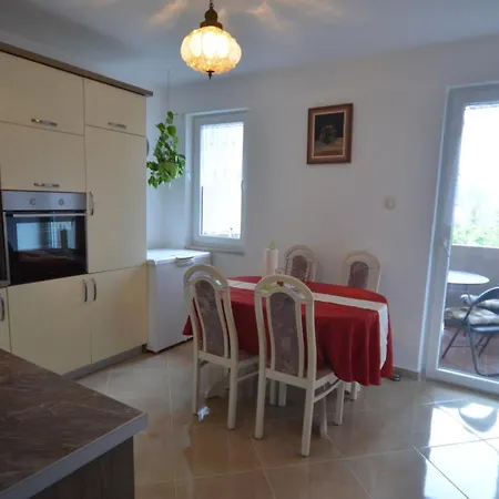 Appartamento Condominium Apartment *